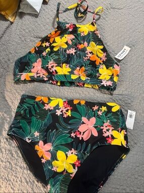 Old Navy Black Tropical Floral High-Neck Bikini Set